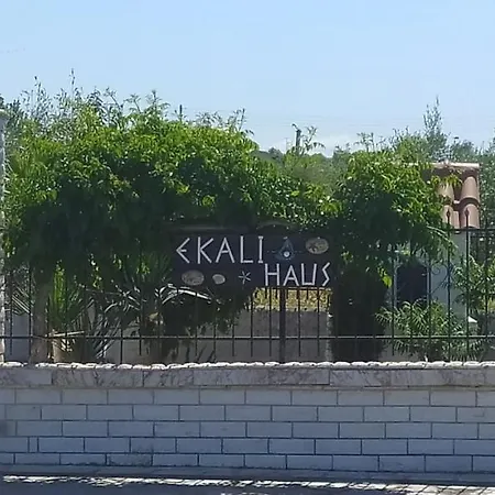 Ekali-haus Ferienhaus